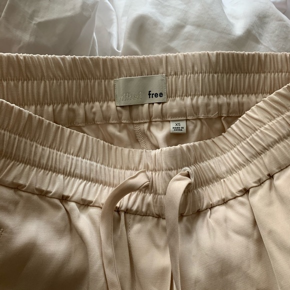 Wilfred Free Silk Pants - Picture 4 of 4